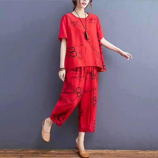 Red Black Circle Printed Capri PJ Nightsuit